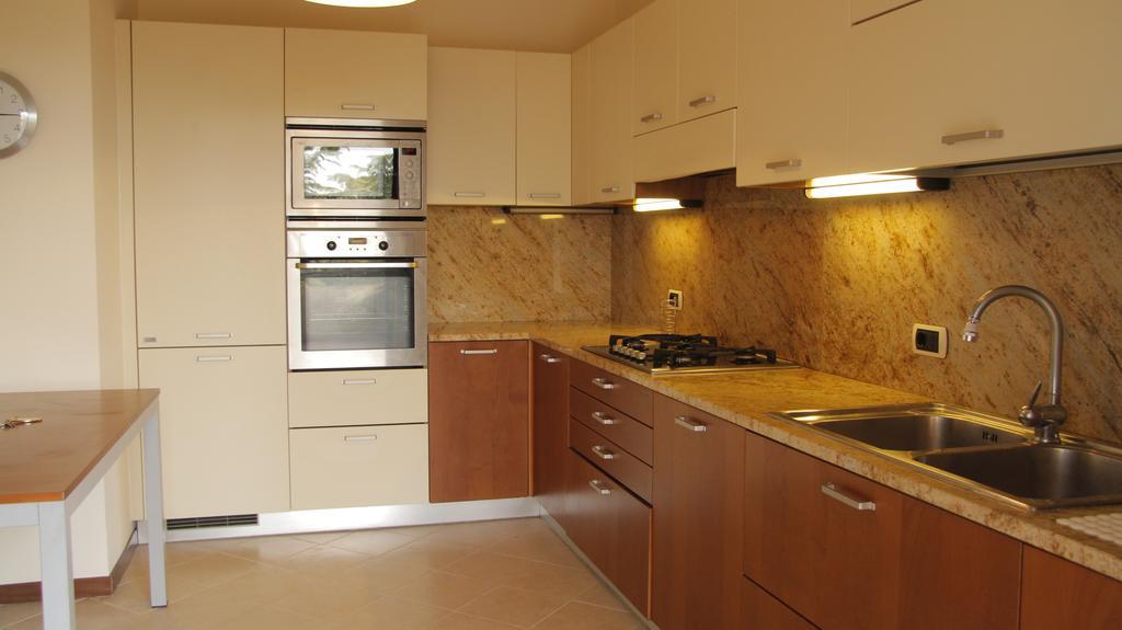 Casa Farinati Apartment เวโรนา ห้อง รูปภาพ